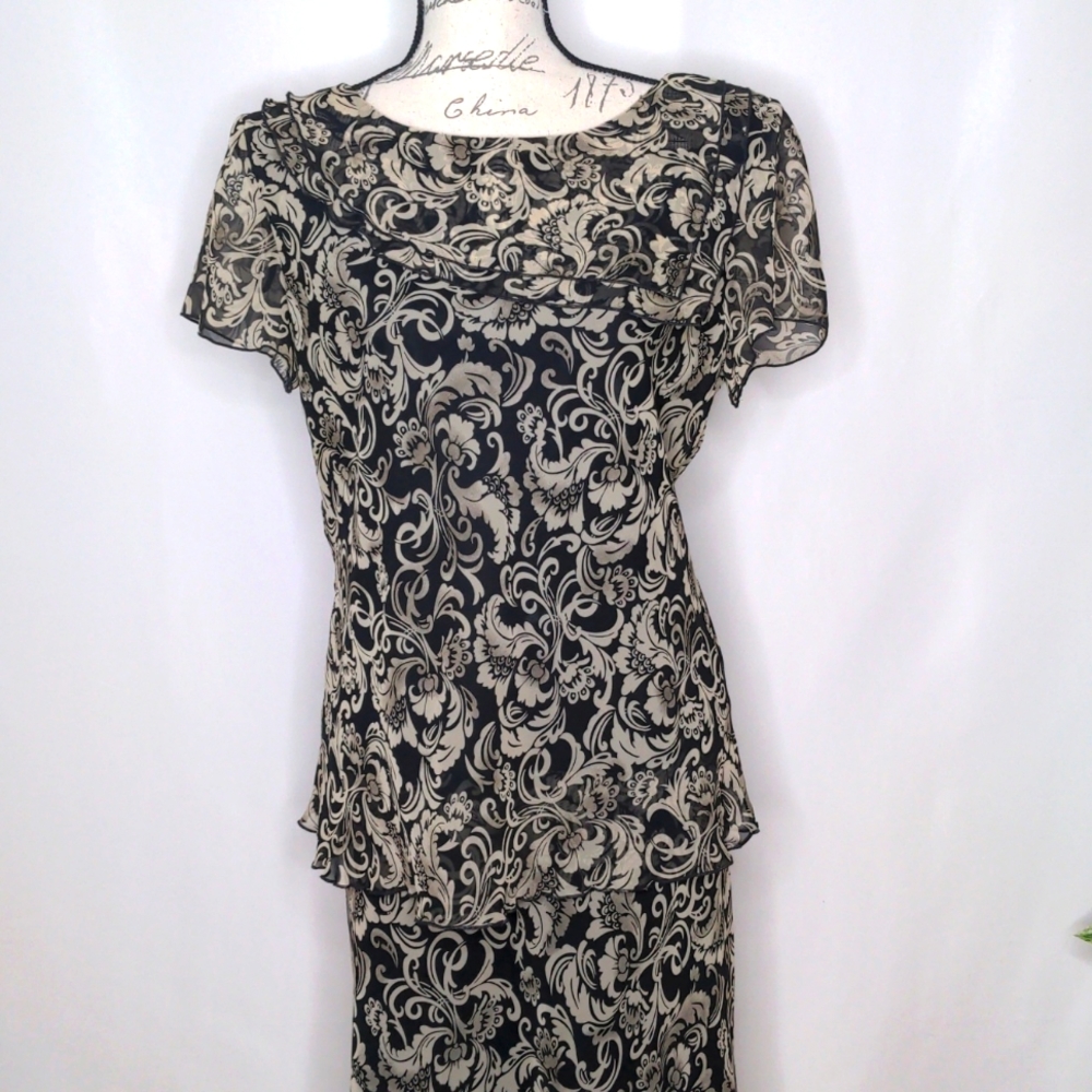 Vintage Floral Print Top & Skirt Set Size 14